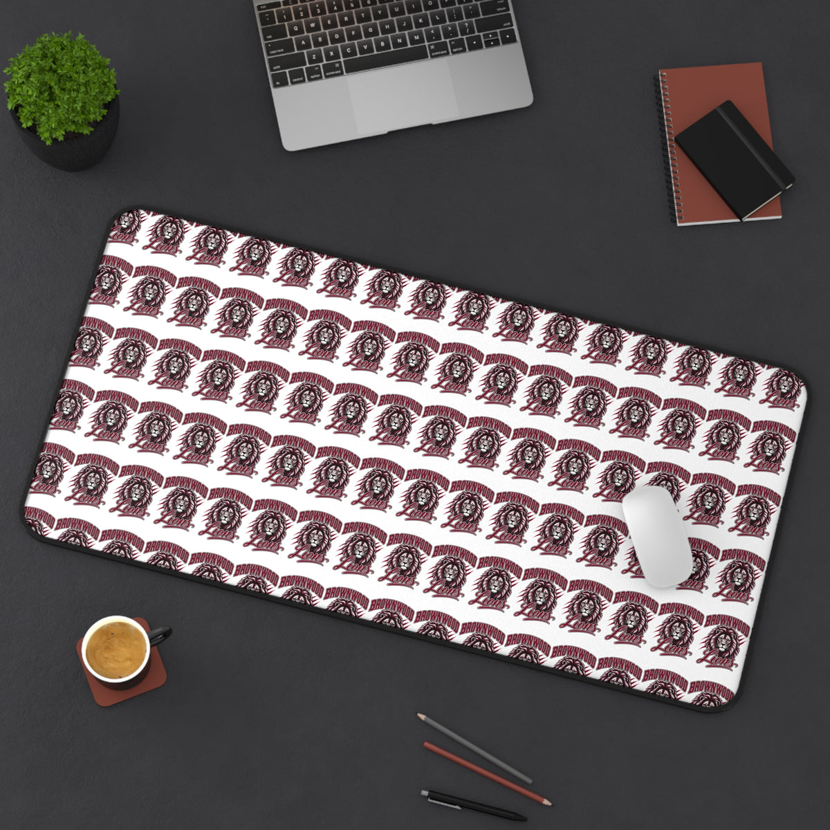 Vintage Typewriter Pattern Desk Mat — Retro Office Mouse Pad