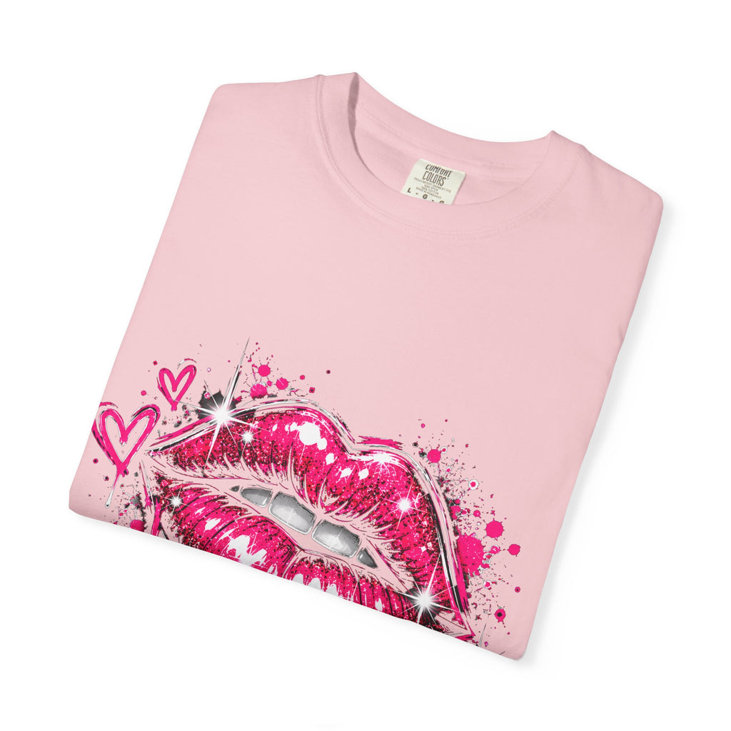 Dripping Pink Kiss T‑Shirt — Graffiti Lip Art Tee