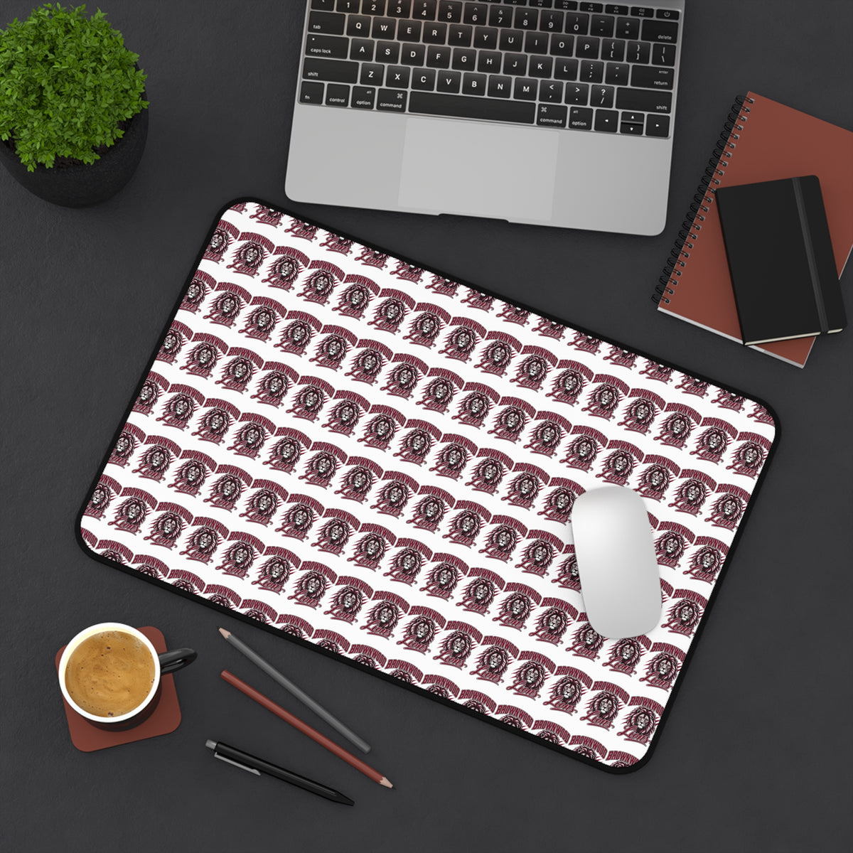 Vintage Typewriter Pattern Desk Mat — Retro Office Mouse Pad