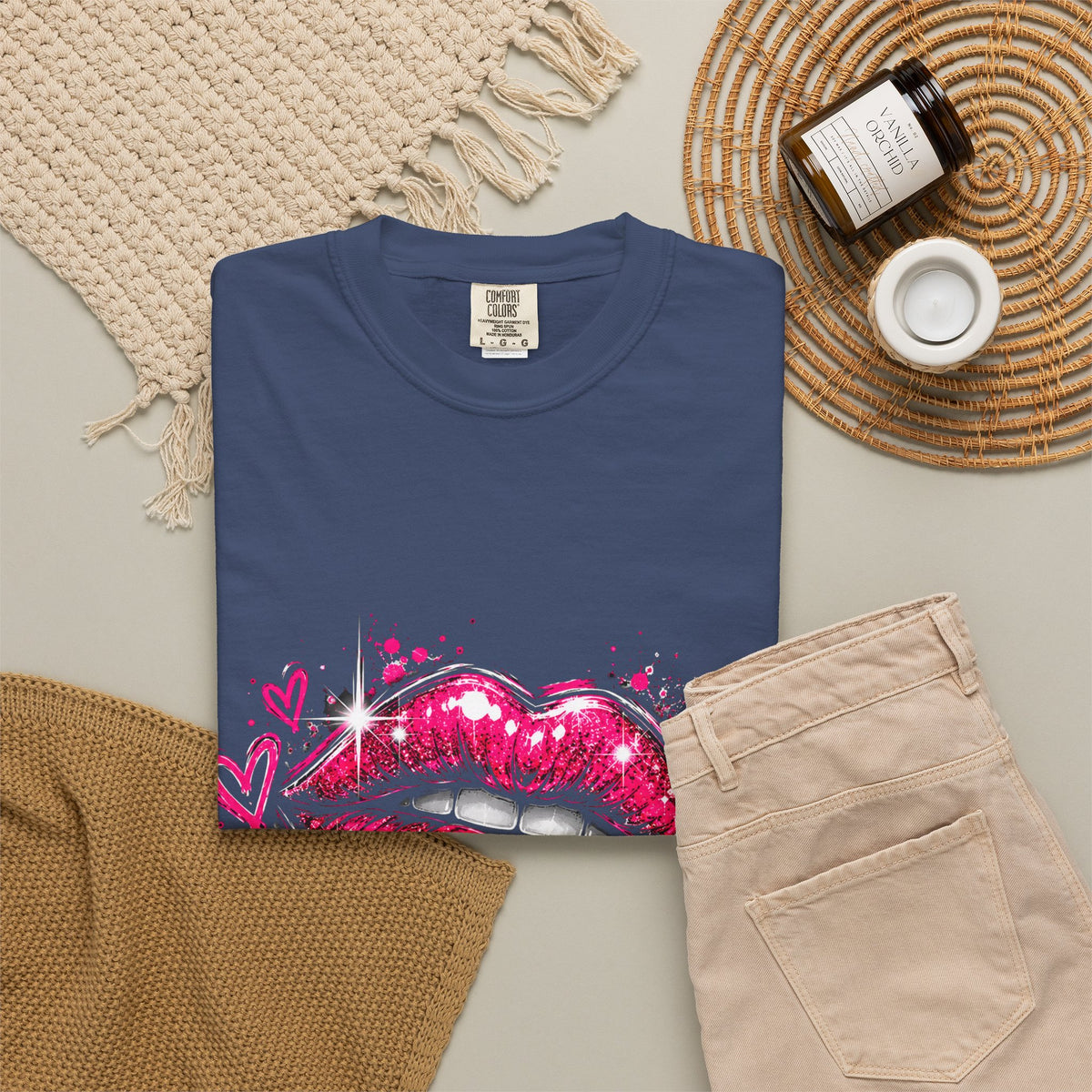 Dripping Pink Kiss T‑Shirt — Graffiti Lip Art Tee